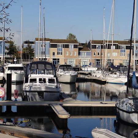 Vakantiewoning Direct Aan Het Veerse Meer Kortgene Eksteriør billede